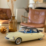 Citroën DS 19 1956 Beige&Lila 1:12