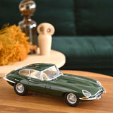 Jaguar E-Type Coupe 4.2 L 1964 Vert 1/12