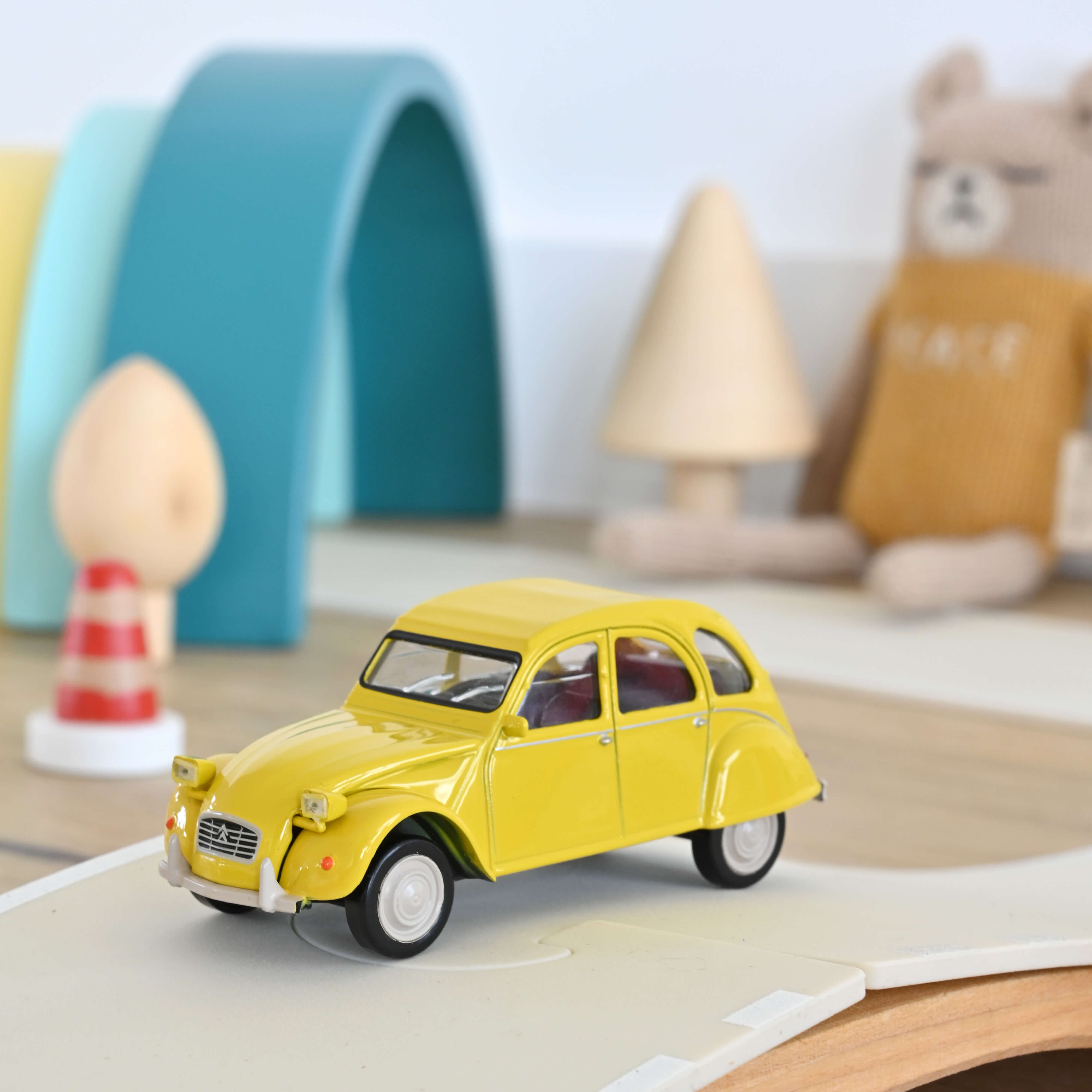 Citroën 2CV 6 Club 1979 Jaune Mimosa Jet-car 1/43