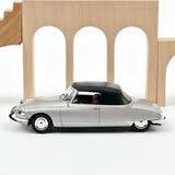 Citroën DS 19 Convertible 1965 Pearl Grey 1:43