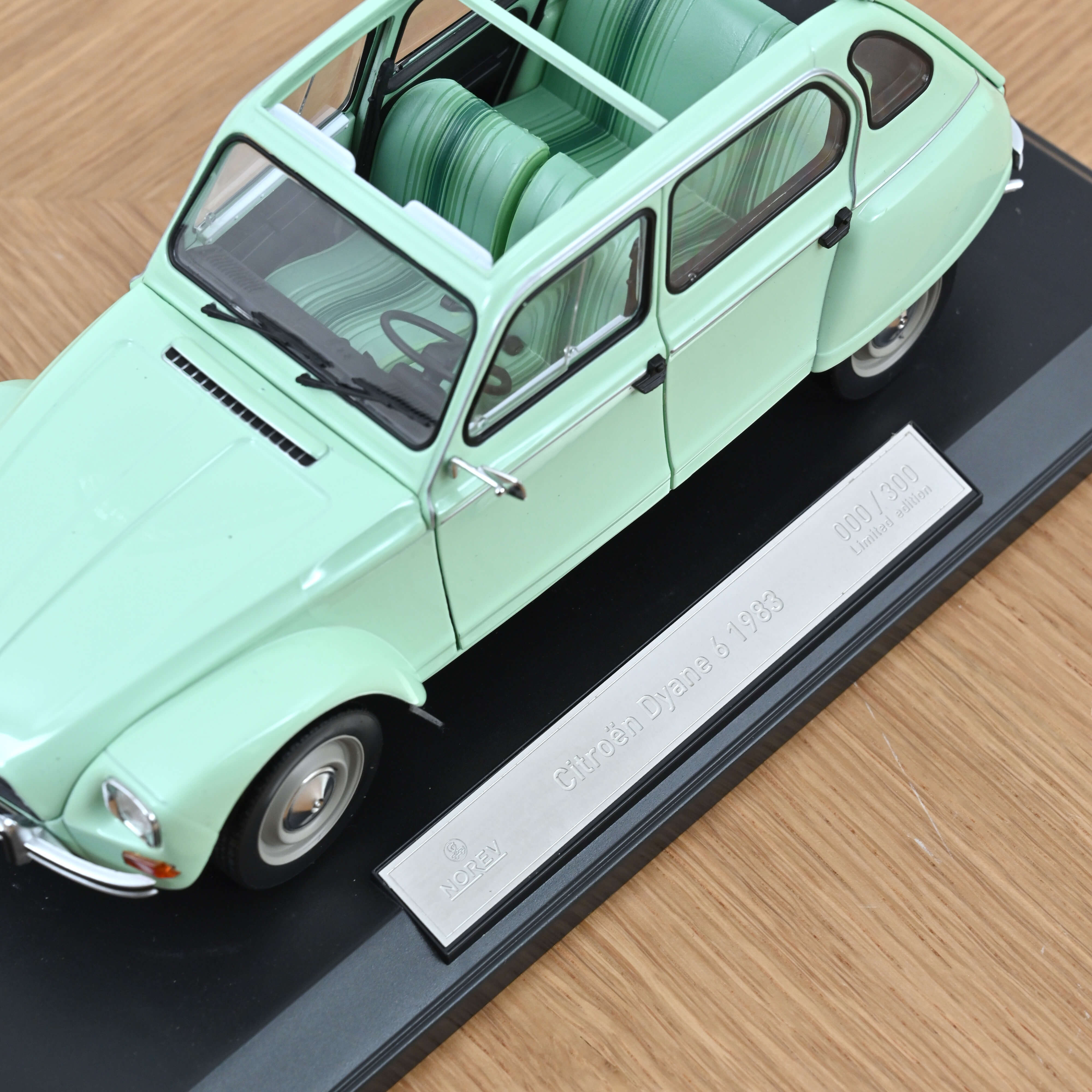 Citroën Dyane 6 1983 Jade Grün 1:18 - 300Stk.