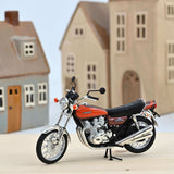 Kawasaki Z900 1973 Braun und Orange 1:18