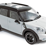 Mini Cooper S 2010 Hellweiß mit schwarzem Dach 1:18