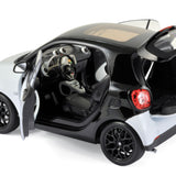 Smart Fortwo 2015 Schwarz&Weiß 1:18