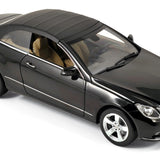 Mercedes-Benz E-Klasse Cabriolet 2010 Schwarz 1:18