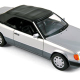 Mercedes-Benz 300 CE-24 Cabriolet 1990 Silbermetallic 1:18