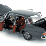 Mercedes-Benz 200 Sedan 1966 Grey 1:18