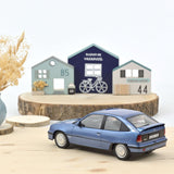 Opel Kadett GSi 1987 Hellblau metallic 1:18 - 200Stk.