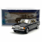 Mercedes-Benz 200 1982 Schwarz 1:18