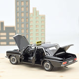 Mercedes-Benz 200 1968 Taxi Schwarz 1:18