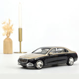 Mercedes-Maybach S 680 4MATIC 2021 Gold met/Schwarz met 1:18