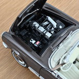 Mercedes-Benz 230 SL 1963 Bronce met 1:18 - 300Stk.