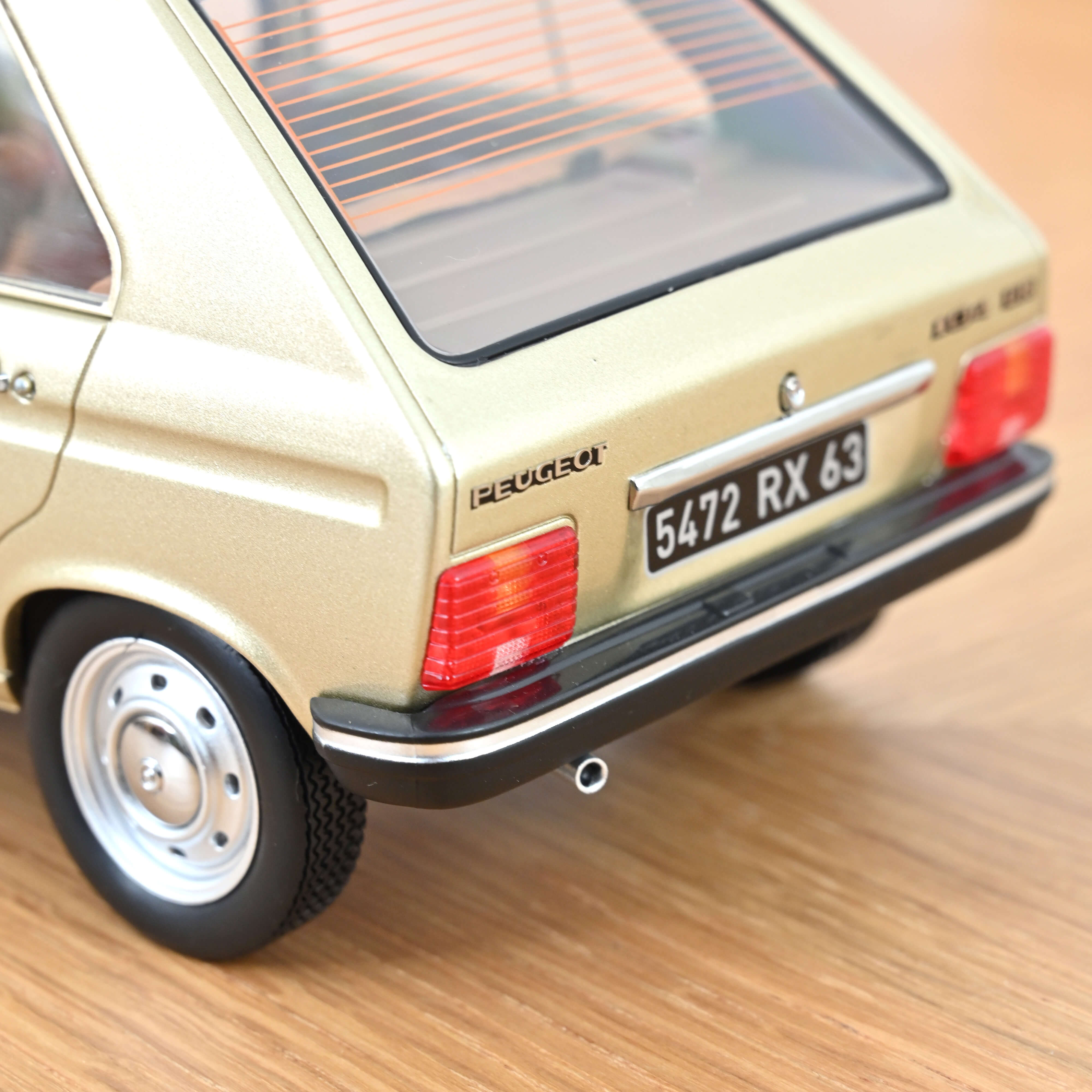 Peugeot 104 GR 1981 Beige Metallic 1:18