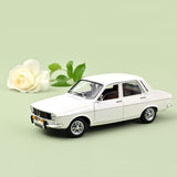 Renault 12 TS 1973 White 1:18 - 200pcs