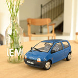 Renault Twingo 1995 Zyanblau 1:18