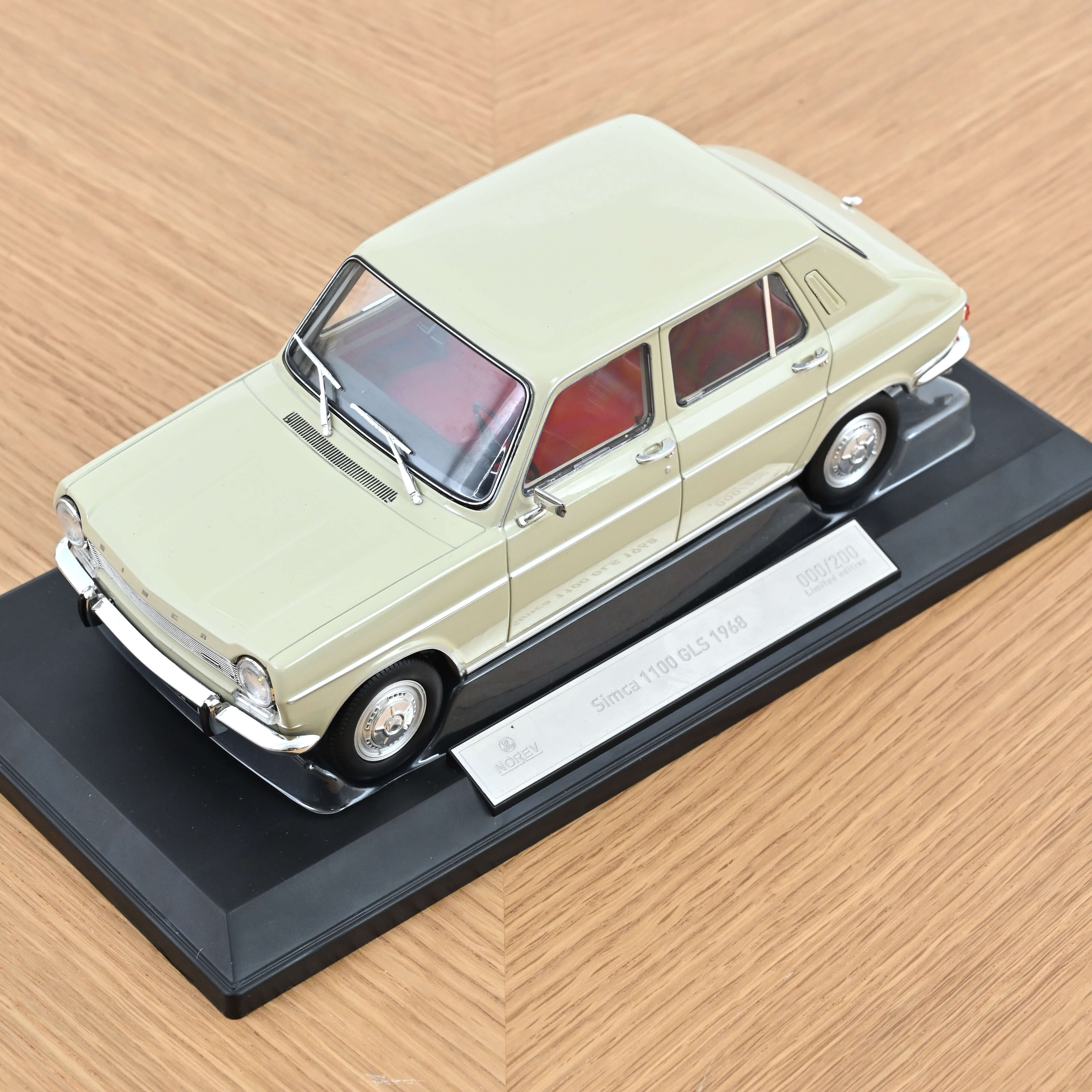 Simca 1100 GLS 1968 Beige Anthéor 1/18 - 200pcs