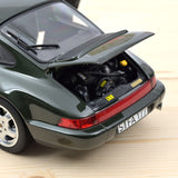 Porsche 911 Carrera 4 1992 Green met 1:18 - 200pcs