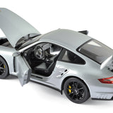 Porsche 911 GT2 2007 Silber mit schwarzen Felgen 1:18