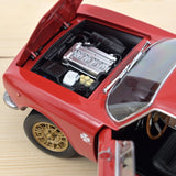 Alfa Romeo 1750 GTV 1970 Red 1:18 - 200pcs