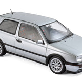 VW Golf GTI « 20ème anniversaire » 1996 Argent 1/18