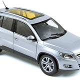 VW Tiguan 2007 Reflexsilber Metallic 1:18