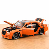 Chrysler 300C Norev von Parotech+Jet Ski Parotech Orange/Schwarz 1:18