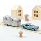 Ford Mustang 1968 Blue metallic and Airstream Caravan Jet-car 1:43