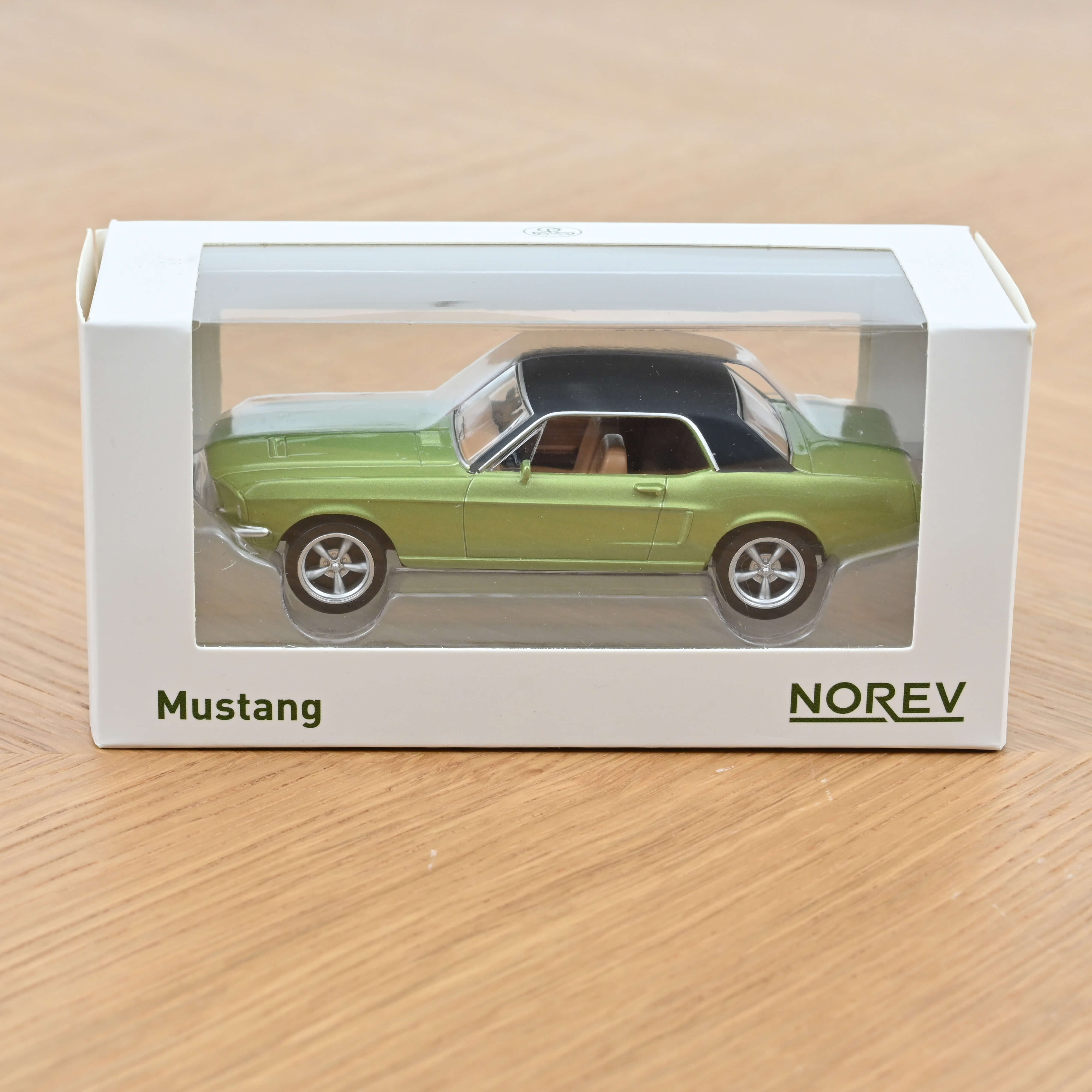 Ford Mustang Coupé 1968 Vert métallisé Jet-car 1/43