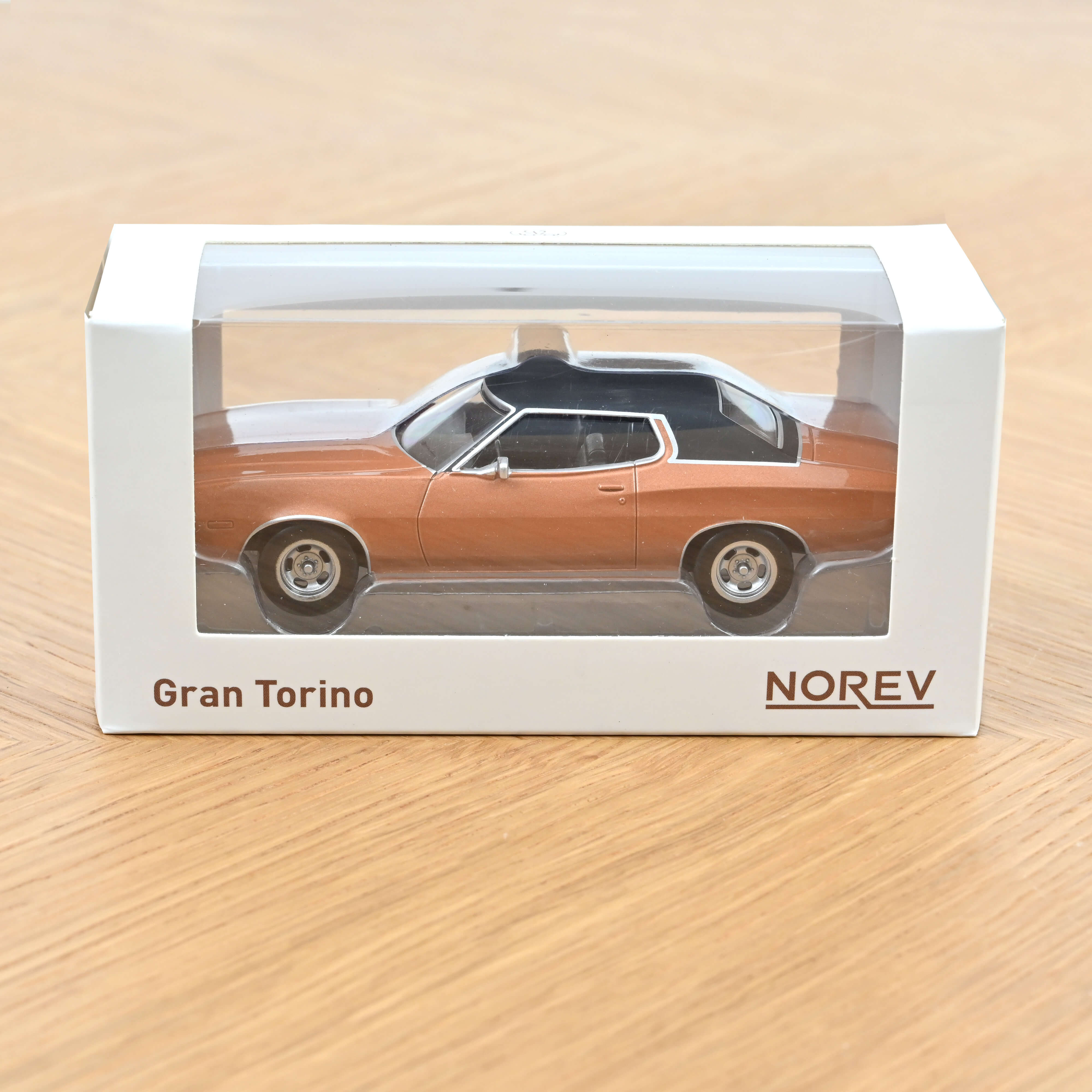 Ford Gran Torino 1974 Chestnut Brown Jet-car 1:43