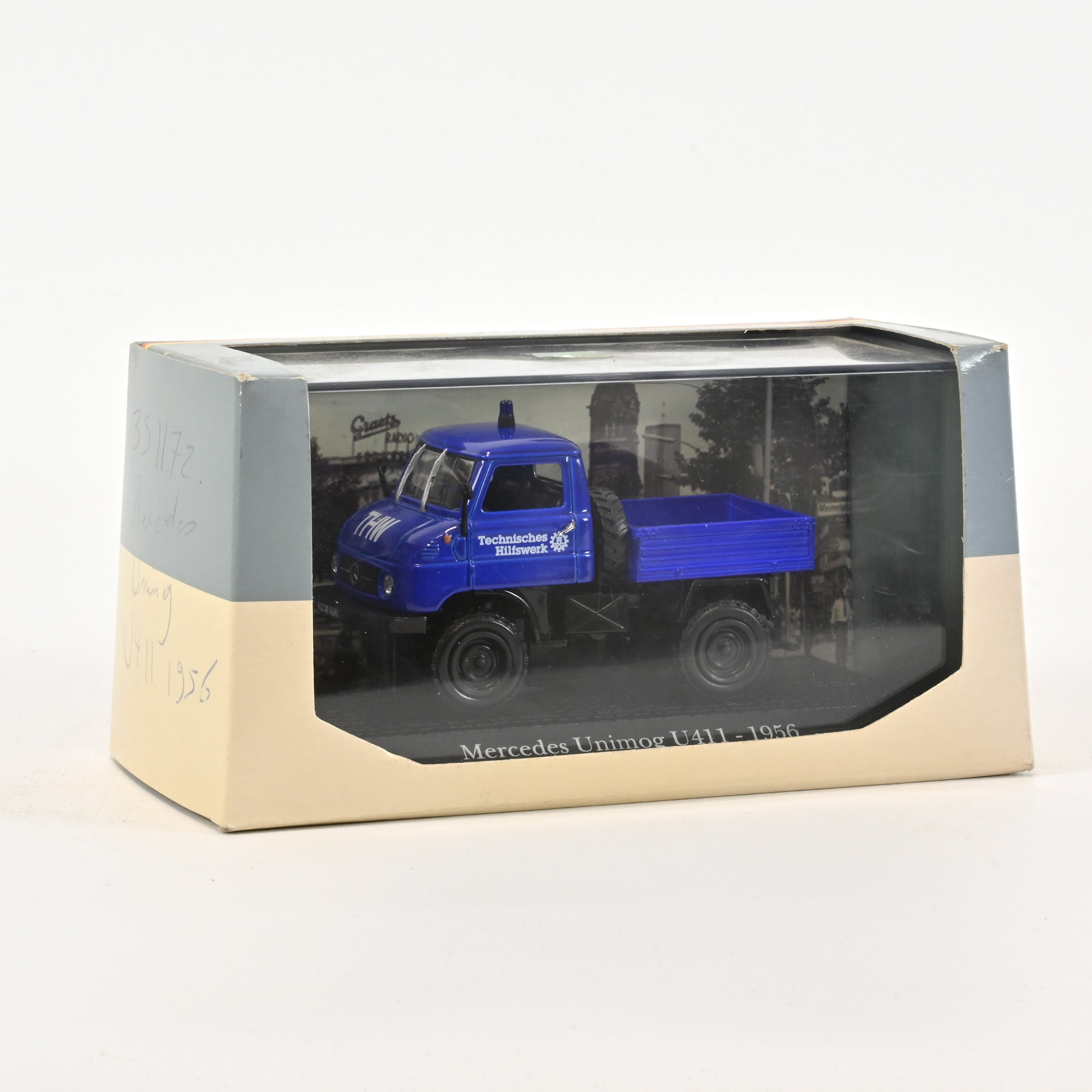 Shop für gebrauchte Modellautos - Mercedes-Benz Unimog U 411 Pritsche blau Shop für gebrauchte Modellautos - Mercedes-Benz Unimog U 411 Pritsche blau
