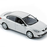 Samsung SM3 2009 Bianco Pearl 1:43