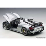 Porsche 918 Spyder Weissach Paket GT Silber Metallic 1:12