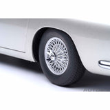 Aston Martin DB5 "Goldfinger" Silber 1:18