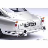 Aston Martin DB5 "Goldfinger" Silber 1:18