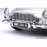 Aston Martin DB5 "Goldfinger" Silber 1:18