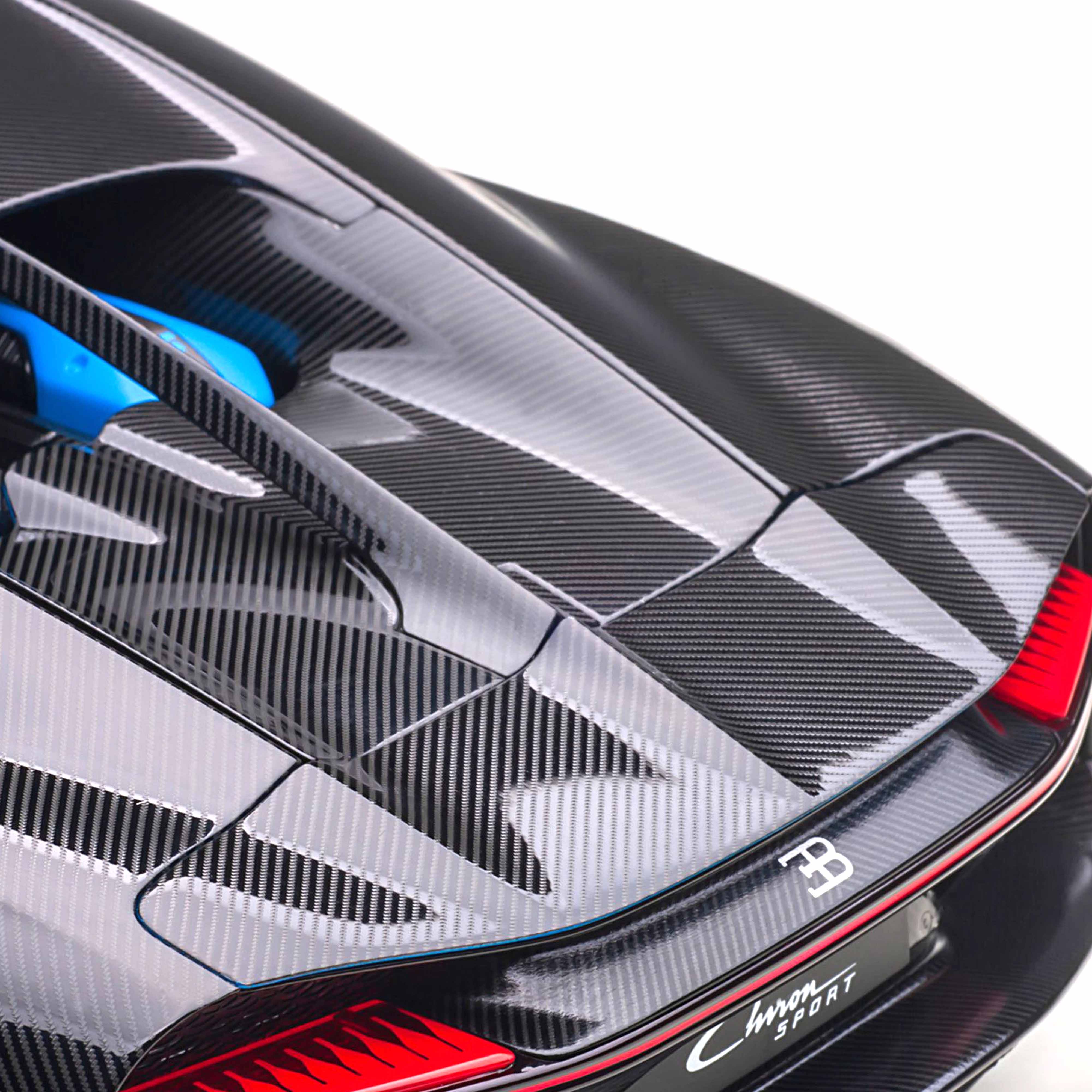 Bugatti Chiron Sport 2019 French Racing Blue/Carbon 1:18