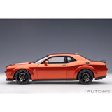 Dodge Challenger SRT Hellcat Zimt/Gunmetal-Streifen 1:18