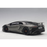 Lamborghini Aventador LP750-4 SV 2015 Gris Titan/Gris Mat 1/18