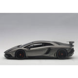 Lamborghini Aventador LP750-4 SV 2015 Gris Titan/Gris Mat 1/18