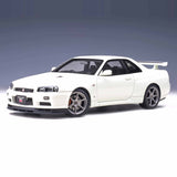 Nissan Skyline GT-R (R34) V-Spec II White Pearl 1:18