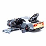 Nissan GT-R50 von Italdesign Liquid Kinetic Silber/Sigma Gold 1:18