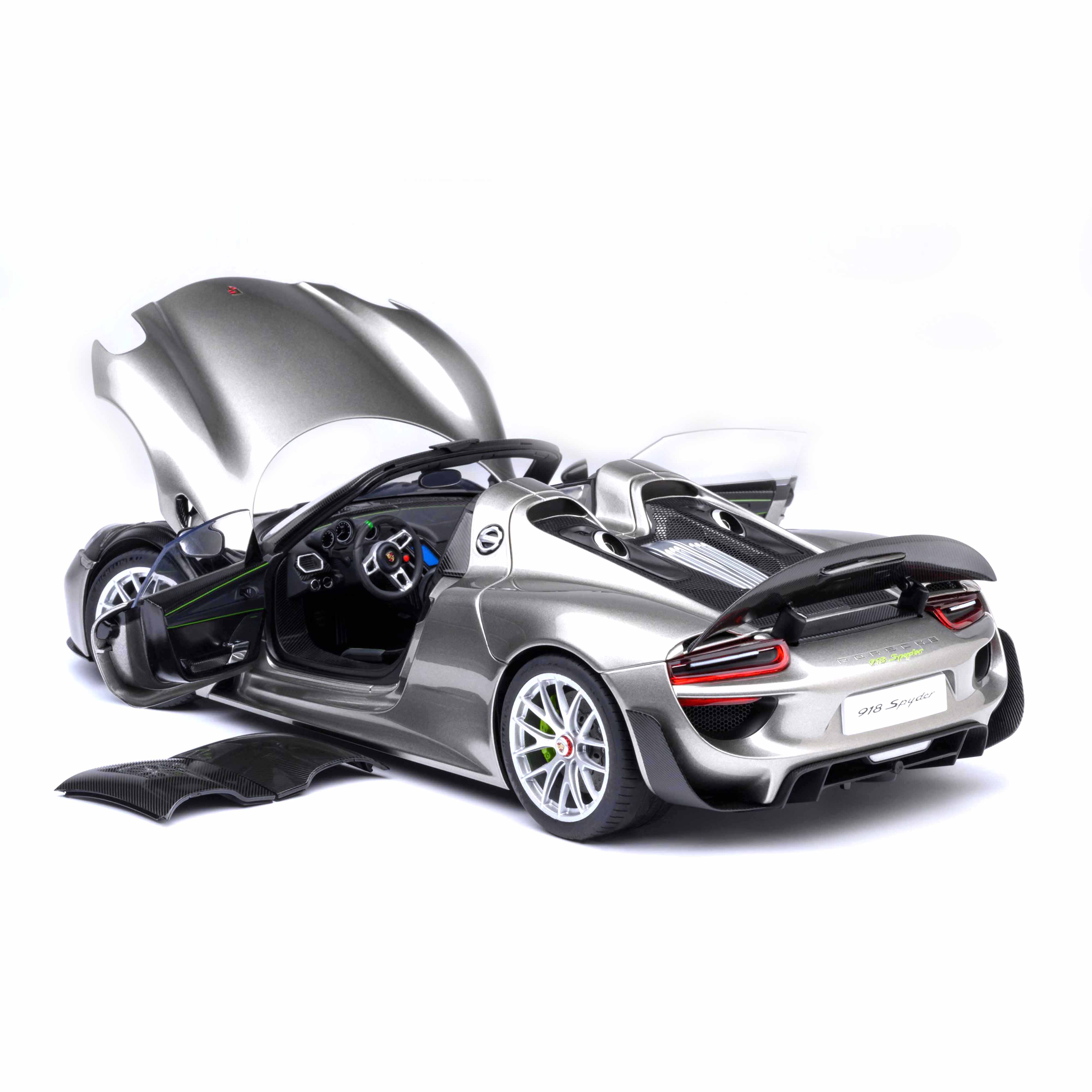 Porsche 918 Spyder Weissach Package Liquid Metal Silver 1:18