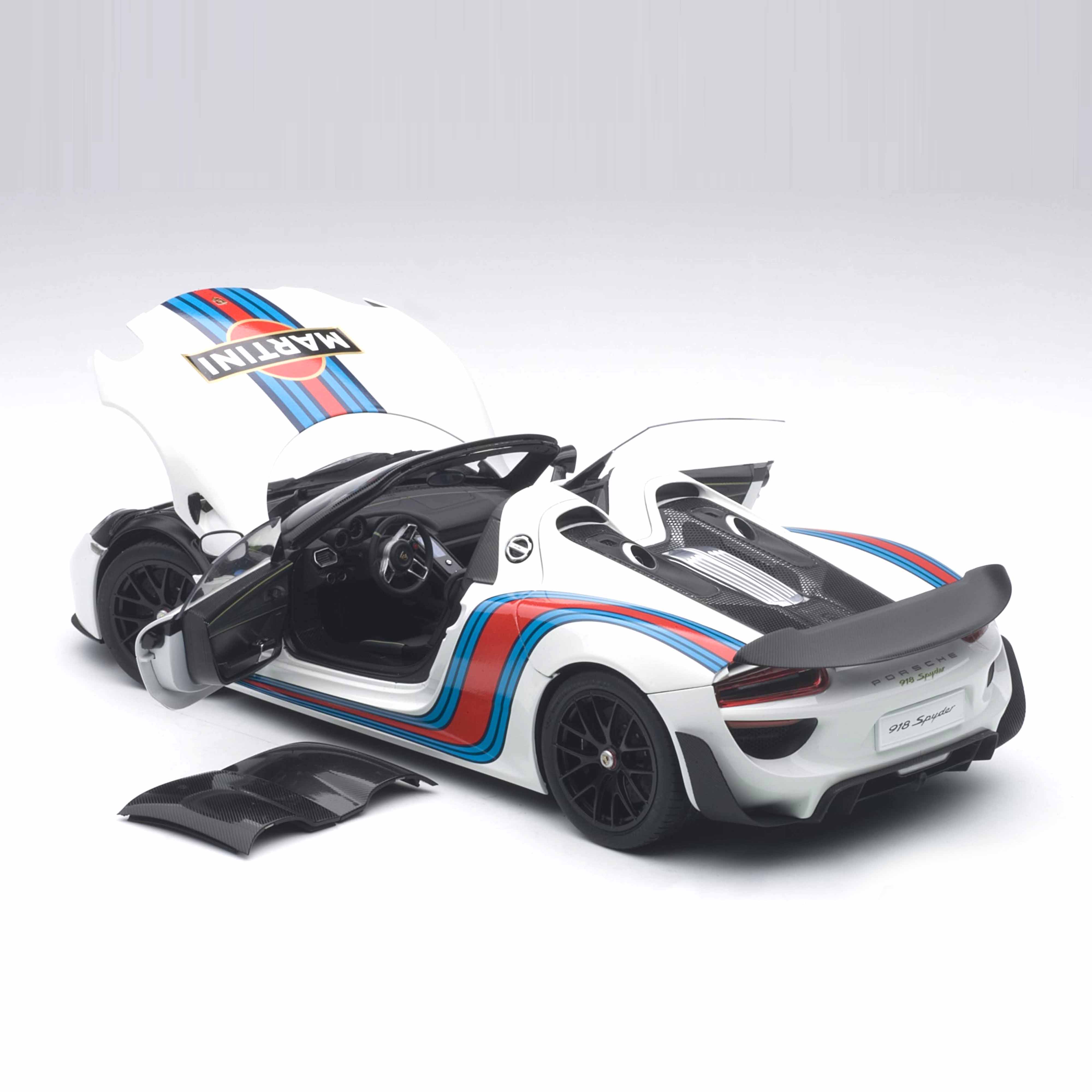 Porsche 918 Spyder 2013 Weiß mit Martini Logo 1:18