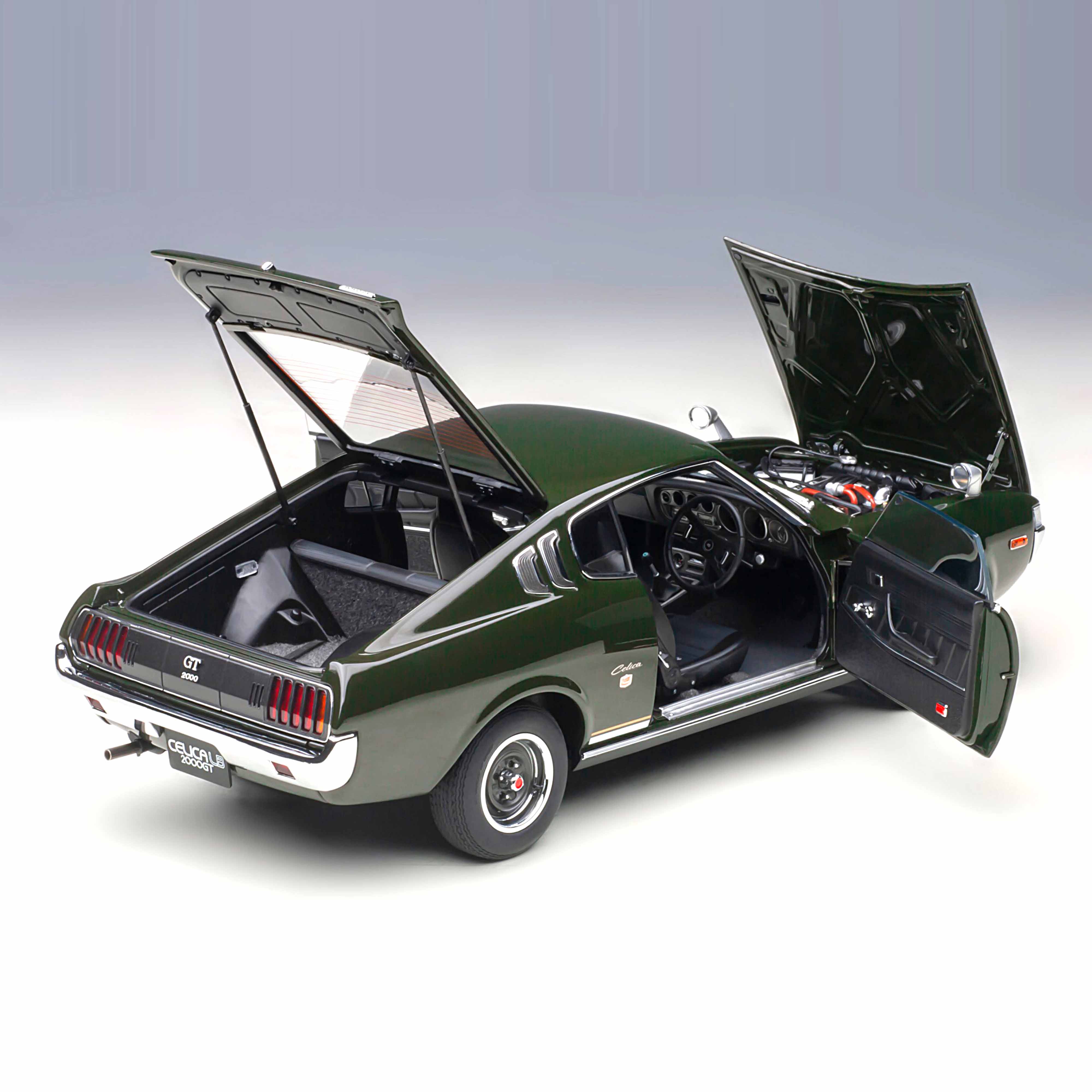 Toyota Celica Liftback 2000GT (RA25) 1973 Vert Mousse 1/18