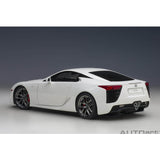 Lexus LFA 2010 Weiß 1:18