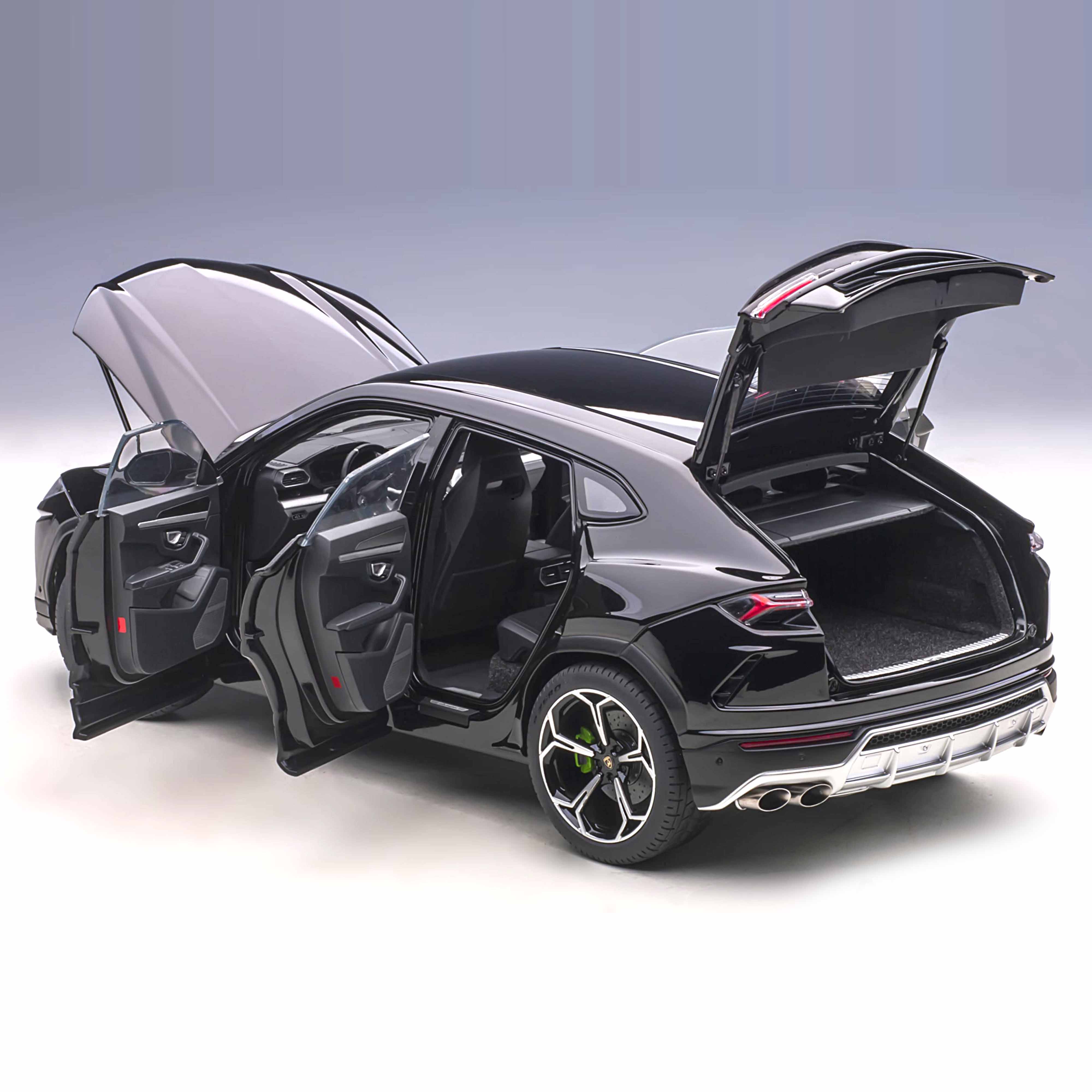 Lamborghini Urus 2018 Intense Black 1:18