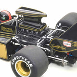 Lotus 72E 1973 Fittipaldi N°1 (mit Fahrerfigur) 1:18