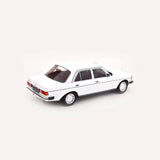 Mercedes 230E W123 1975 Blanc 1/18