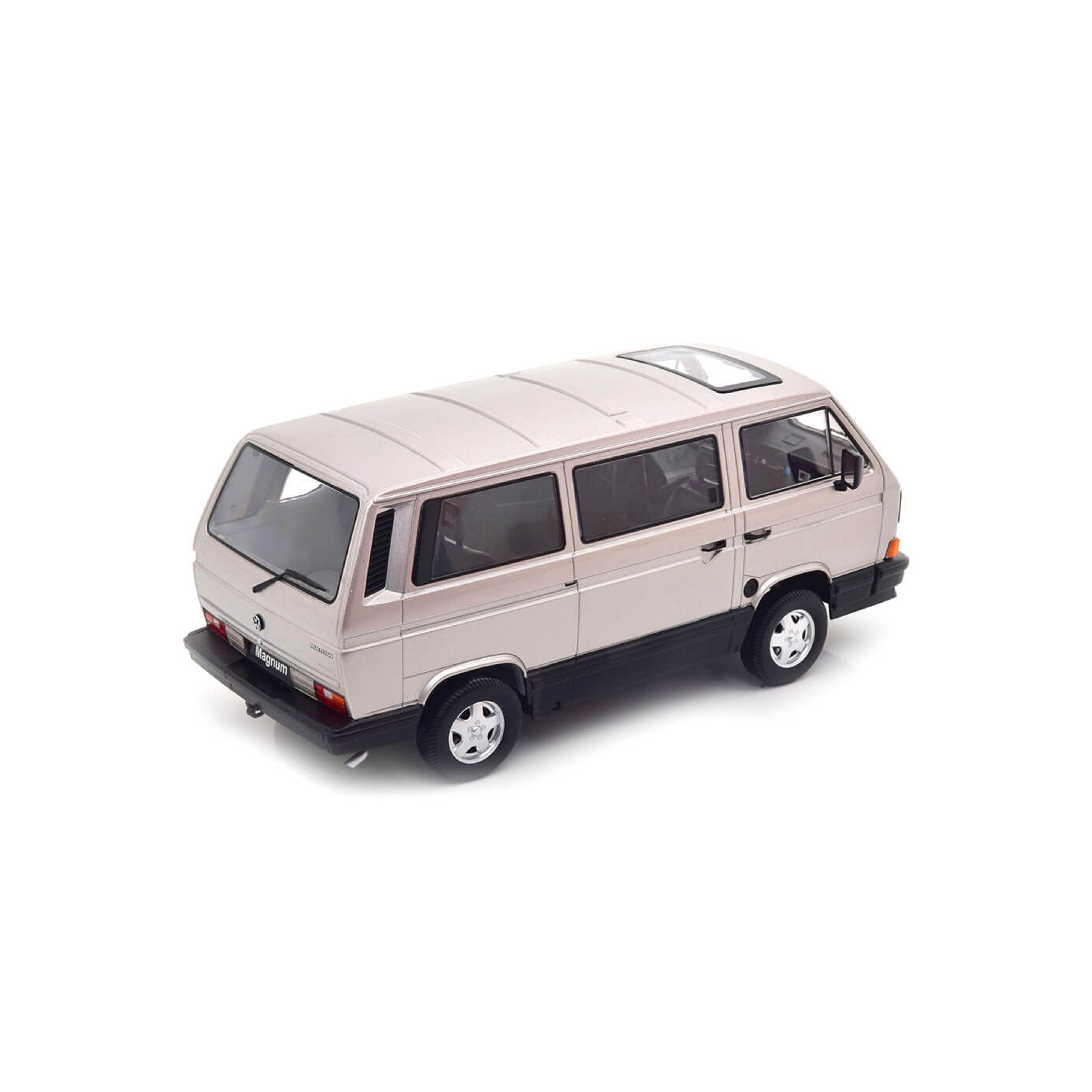 VW Bus T3 Multivan Magnum 1987 Gris clair métallisé 1/18