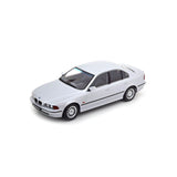 BMW 530d E39 Limousine 1995 Silber 1:18